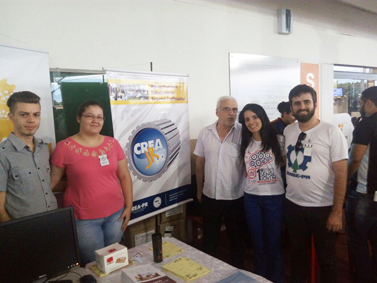 Campus da faculdade em Londrina tem cursos de engenharia mecânica, elétrica, civil e de produção